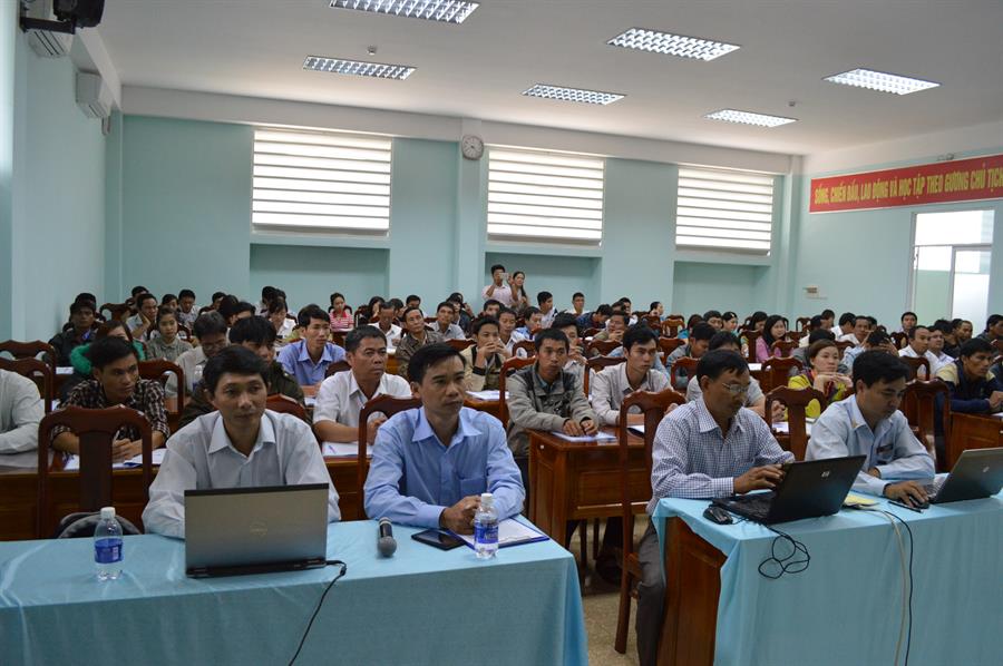 Quang cảnh hội nghị