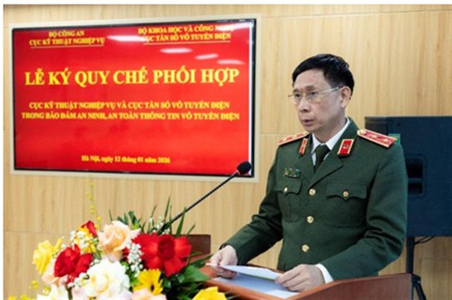 Trung tướng Trần Việt Kiều, Cục trưởng Cục Kỹ thuật nghiệp vụ phát biểu tại Lễ ký Quy chế phối hợp.