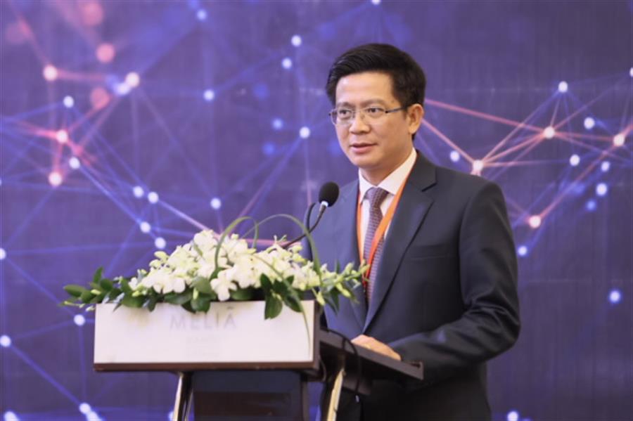 Chủ tịch AWG, ông Lê Văn Tuấn - Cục trưởng Cục Tần số vô tuyến điện phát biểu tại phiên khai mạc của Hội nghị