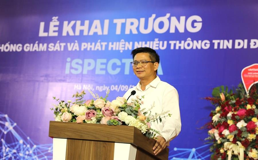 Ông Lê Văn Tuấn - Cục trưởng Cục Tần số vô tuyến điện phát biểu tại buổi Lễ