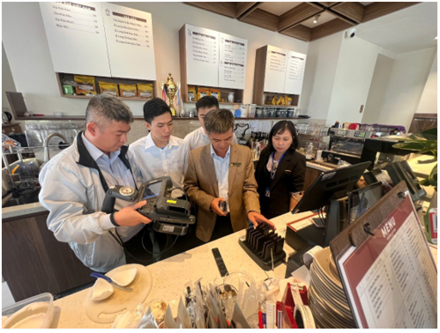 Đo kiểm phổ tần số của thiết bị báo rung gây nhiễu