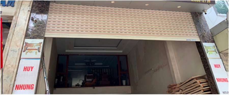 Bộ điều khiển cửa cuốn của một hộ gia đình tại xã Tây Phương, thành phố Hà Nội bị sự cố kỹ thuật gây can nhiễu smartkey cho các hộ khác trong khu vực