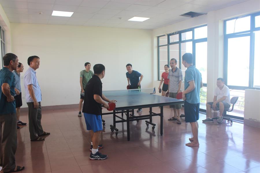 Trung tâm Tần số VTĐ khu vực VI tổ chức giải bóng bàn