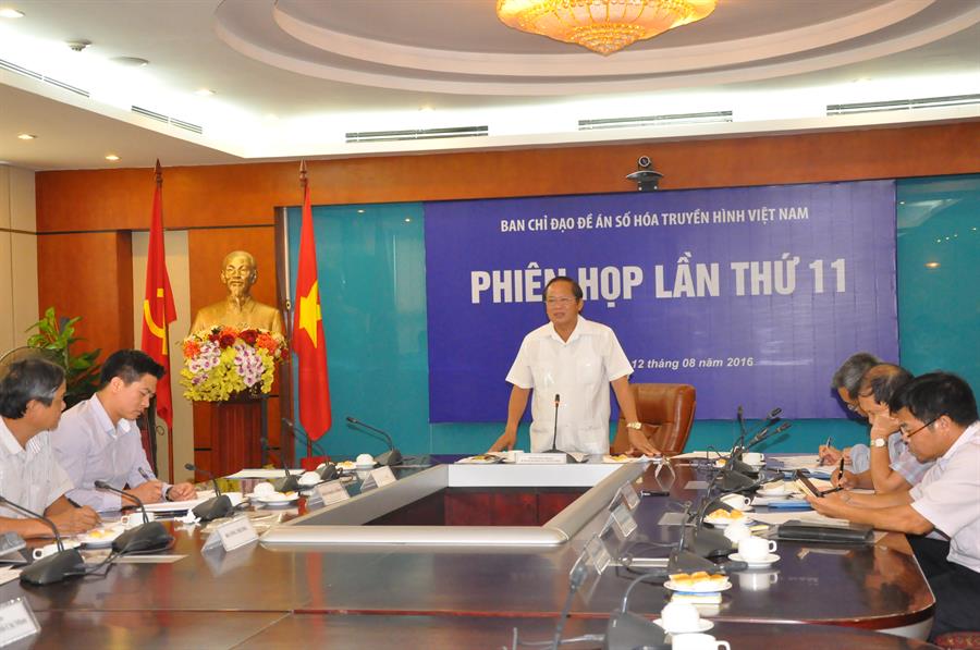 Bộ trưởng Bộ TTTT Trương Minh Tuấn - Trưởng Ban Chỉ đạo Đề án số hoá truyền hình Việt Nam phát biểu kết luận tại Phiên họp